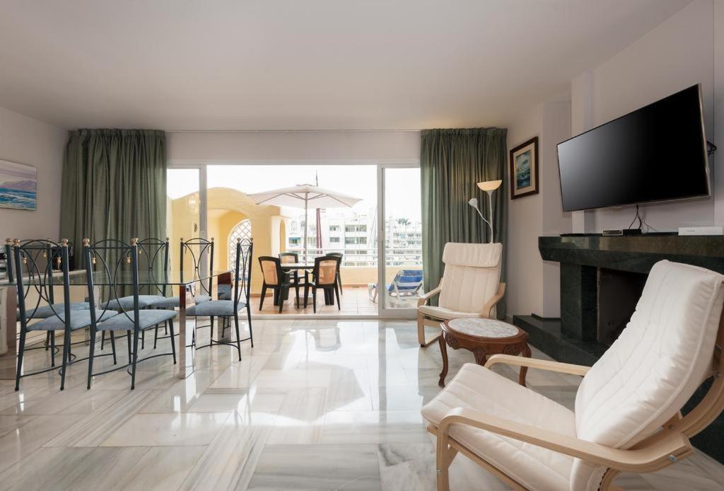 Apartamento En Puerto Marina B32 Benalmádena Buitenkant foto